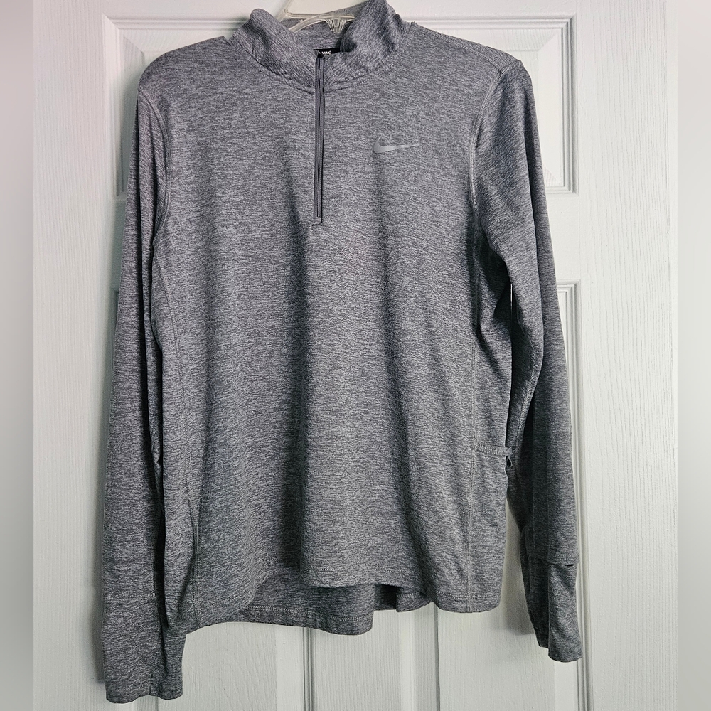 Nike Element Running  Long Sleeve Gray  Dry Fit Performance Peleton Womens Med